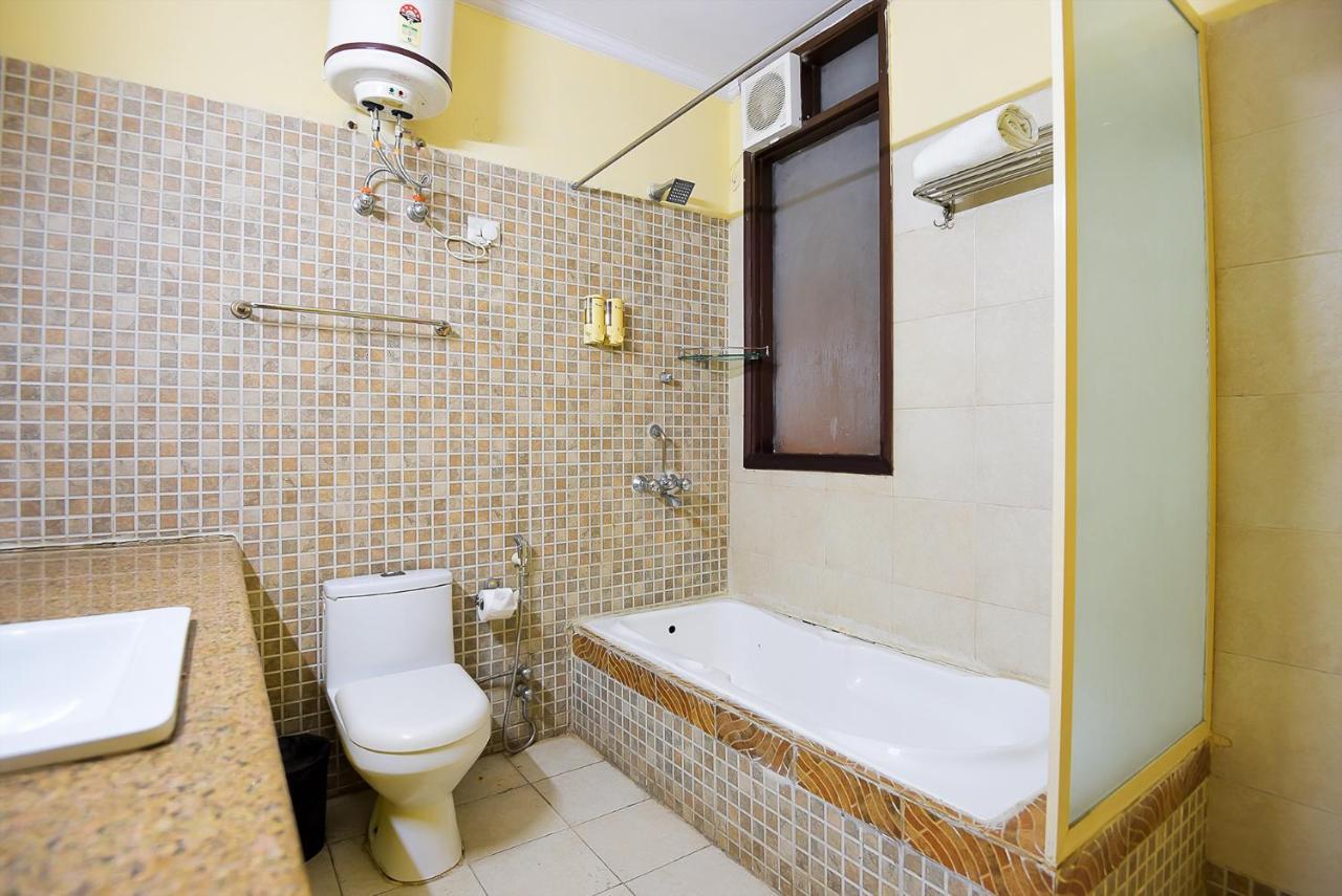 Bedchambers Serviced Apartments, Sushant Lok Гургаон Экстерьер фото