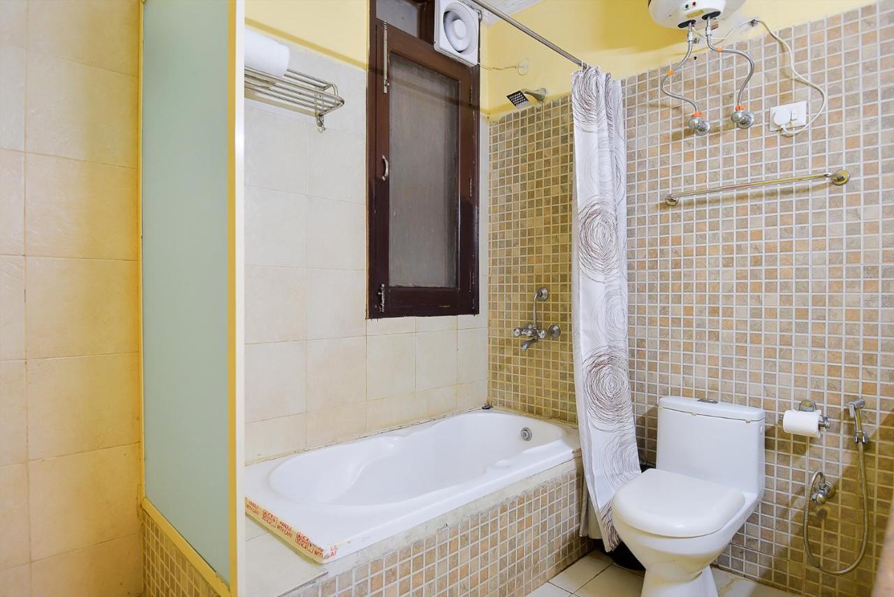 Bedchambers Serviced Apartments, Sushant Lok Гургаон Экстерьер фото